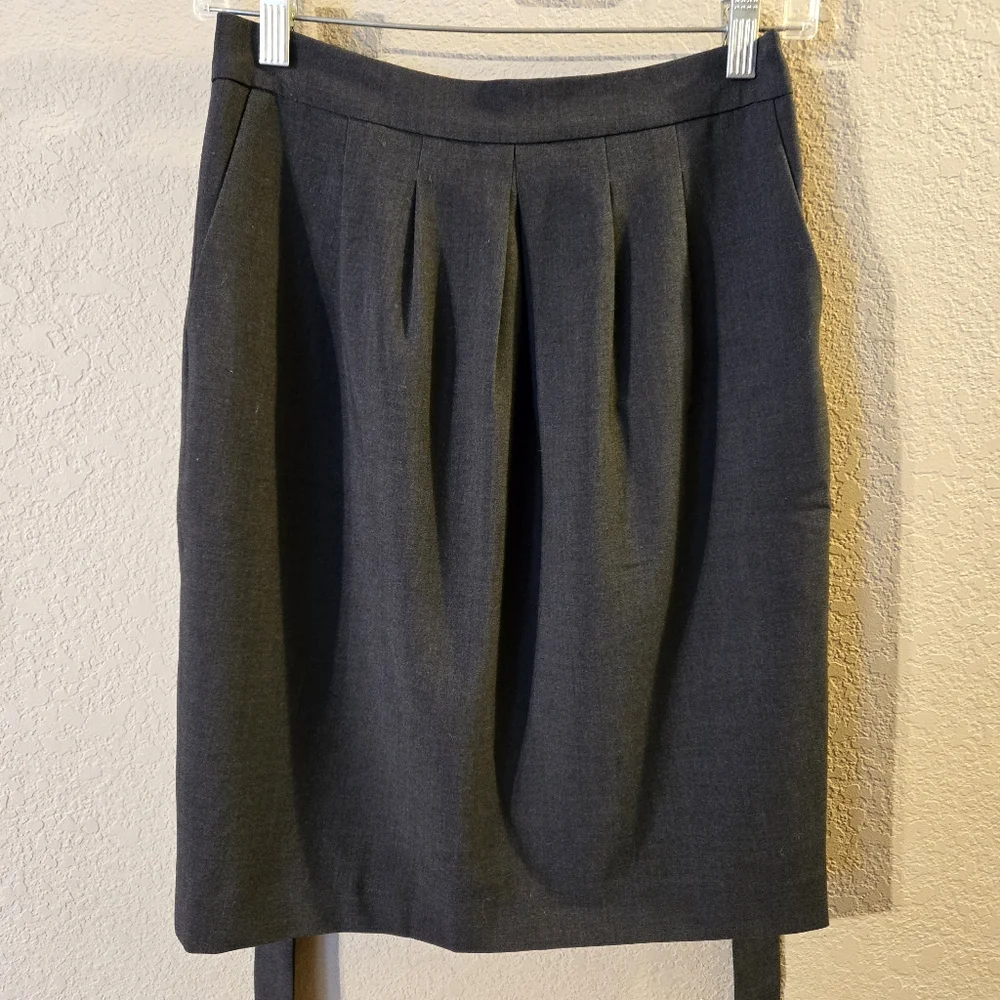 Ann Taylor Petite Womens Dark Gray Lined Pleated Skirt Tie Belt Pockets Size 4P